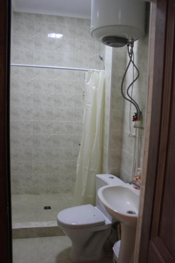 Uz-Anar Guest House Kochkor Bagian luar foto